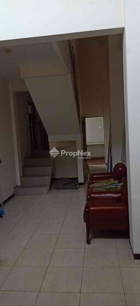 Dijual Villa Batu Malang Jl Kenanga — foto 5